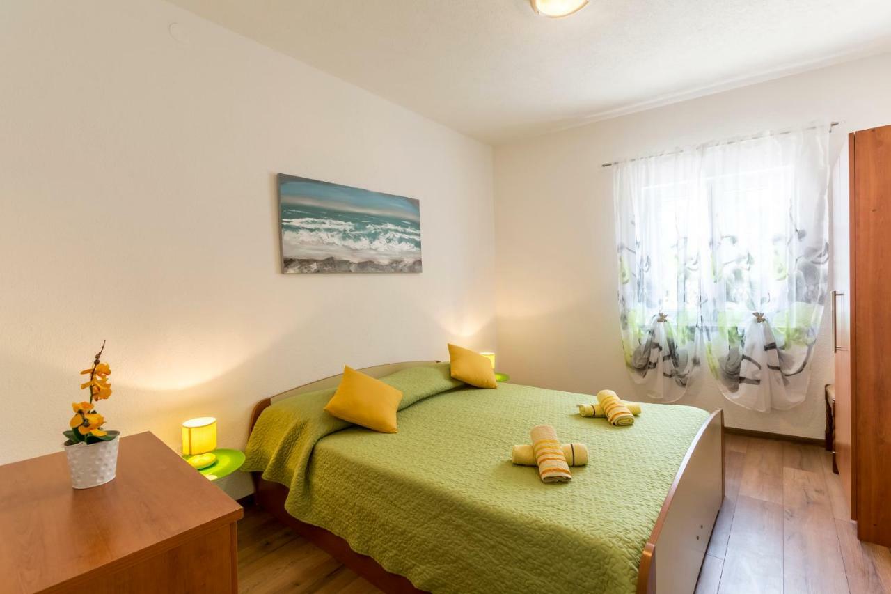 Apartments Petra โบล ภายนอก รูปภาพ