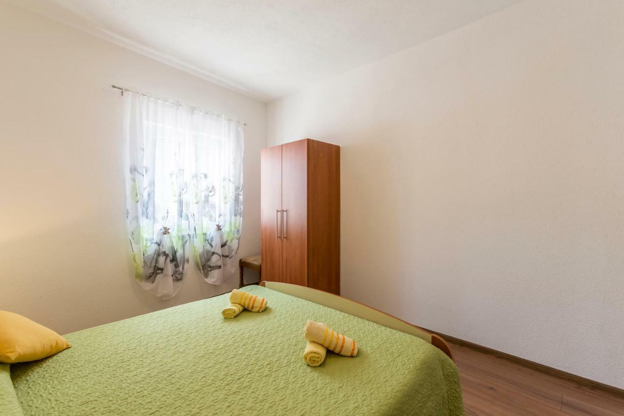 Apartments Petra โบล ภายนอก รูปภาพ